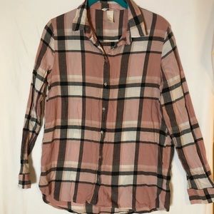 H&M long sleeve button up flannel-like shirt